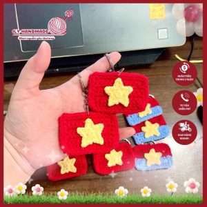 moc-khoa-len-la-co-viet-nam-tang-2-9-ily-handmade