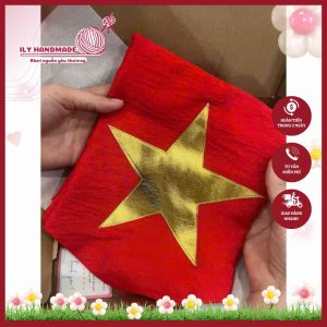 Khăn choàng đỏ sao vàng cao cấp – Tự hào dân tộc dịp 2/9 