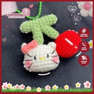 Móc khoá len Hello Kitty kèm chữ tên